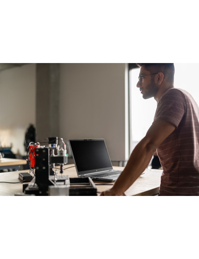 Laptop HP Zbook Fury G7